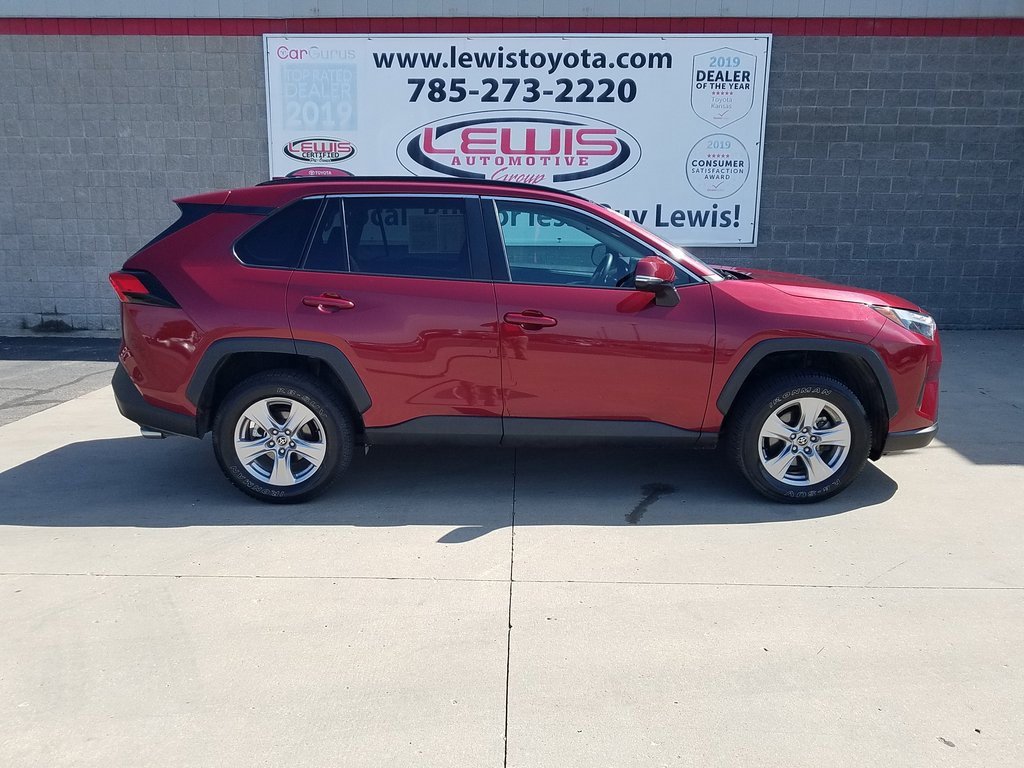 Certified 2022 Toyota RAV4 XLE with VIN 2T3W1RFV6NW205145 for sale in Kansas City