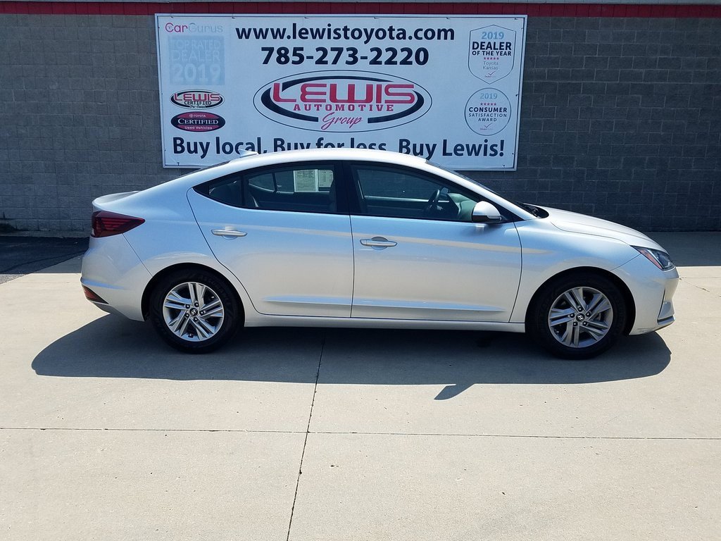 Used 2019 Hyundai Elantra SEL with VIN 5NPD84LF7KH403917 for sale in Kansas City