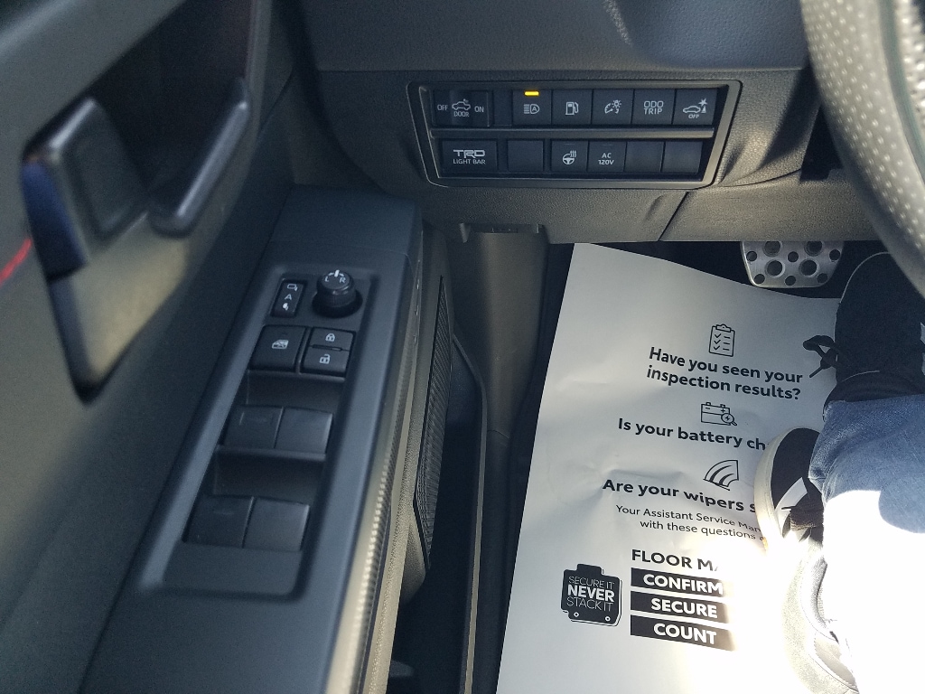 2024 Toyota Tundra TRD Pro - Photo 8