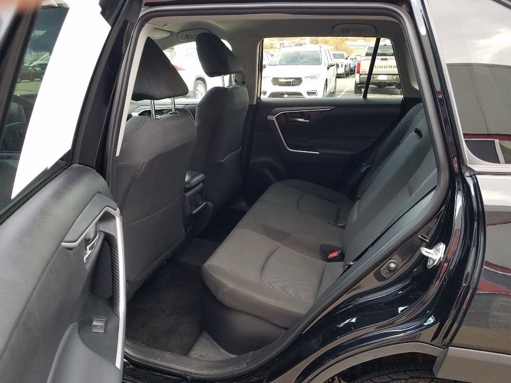 Used 2024 Toyota RAV4 Hybrid XLE SUV