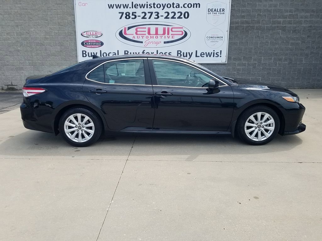 Used 2019 Toyota Camry LE with VIN 4T1B11HK0KU829384 for sale in Kansas City