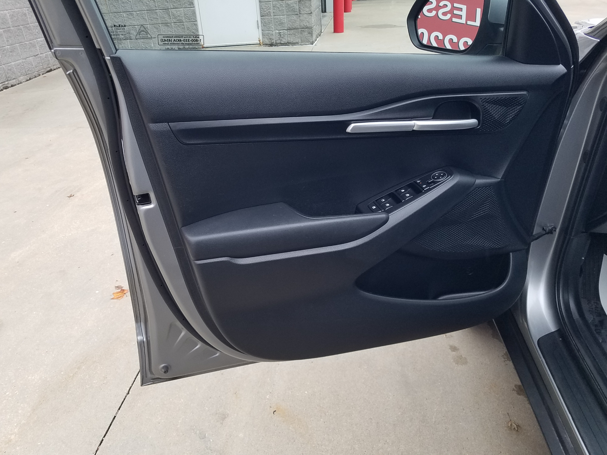 Used 2026 Kia Seltos LX with VIN KNDEPCAA5T7890999 for sale in Kansas City