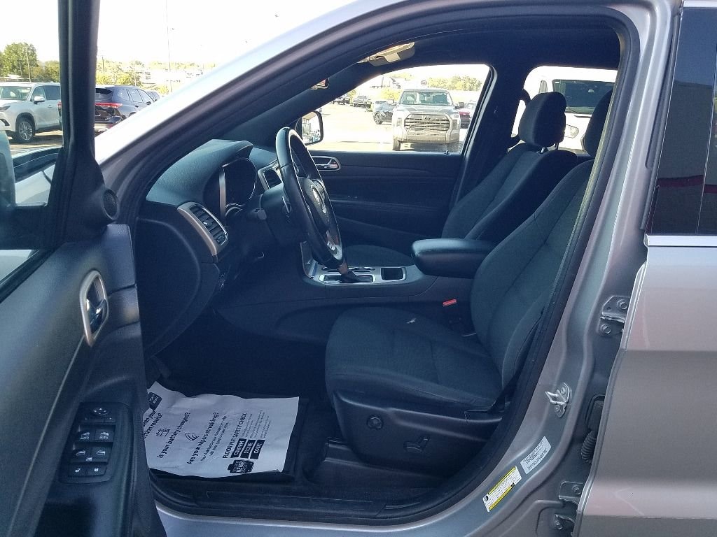 Used 2016 Jeep Grand Cherokee Laredo 4x4 SUV