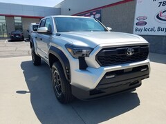 2025 Toyota Tacoma i-FORCE MAX TRD Off-Road 4X4 DOUBLE CAB HV