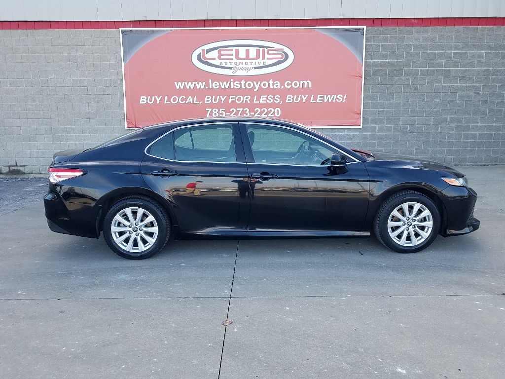 Certified 2018 Toyota Camry LE with VIN JTNB11HKXJ3045878 for sale in Kansas City