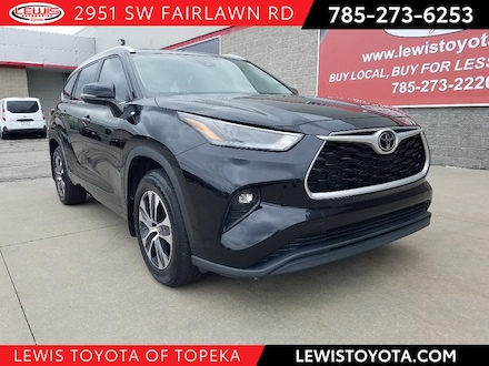 2023 Toyota Highlander XLE SUV