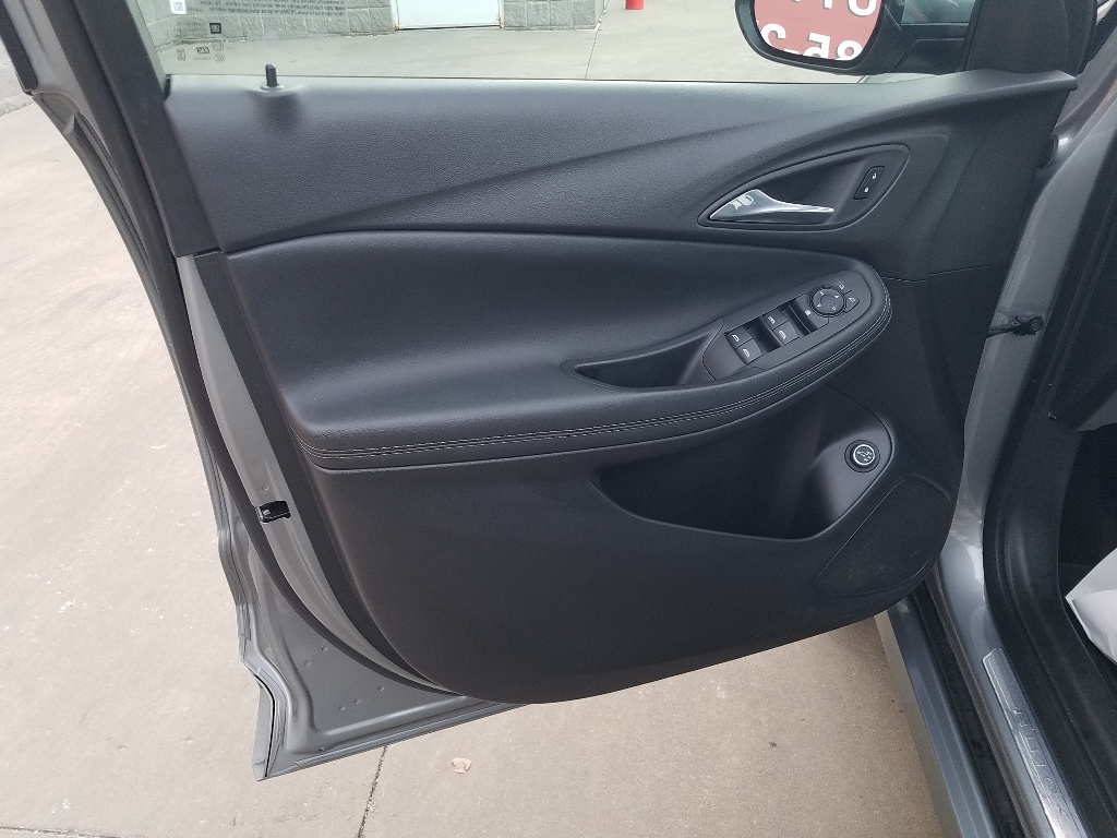 Used 2023 Buick Encore GX Select with VIN KL4MMESL7PB092646 for sale in Kansas City