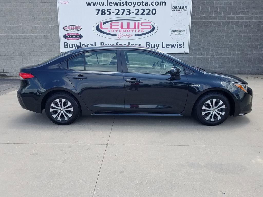 Certified 2020 Toyota Corolla LE with VIN JTDEBRBE9LJ007282 for sale in Kansas City