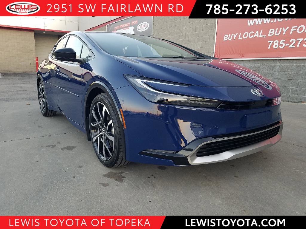 2026 Toyota Prius XSE Premium's photo