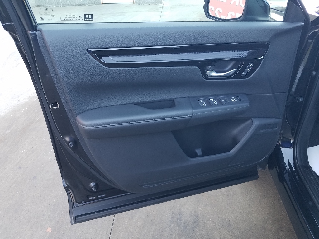 Used 2025 Honda CR-V EX-L with VIN 7FARS4H77SE014268 for sale in Kansas City