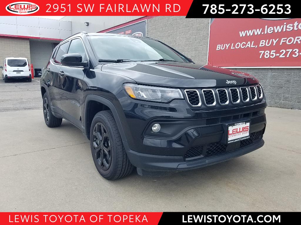 2025 Jeep Compass Latitude 4X4's photo