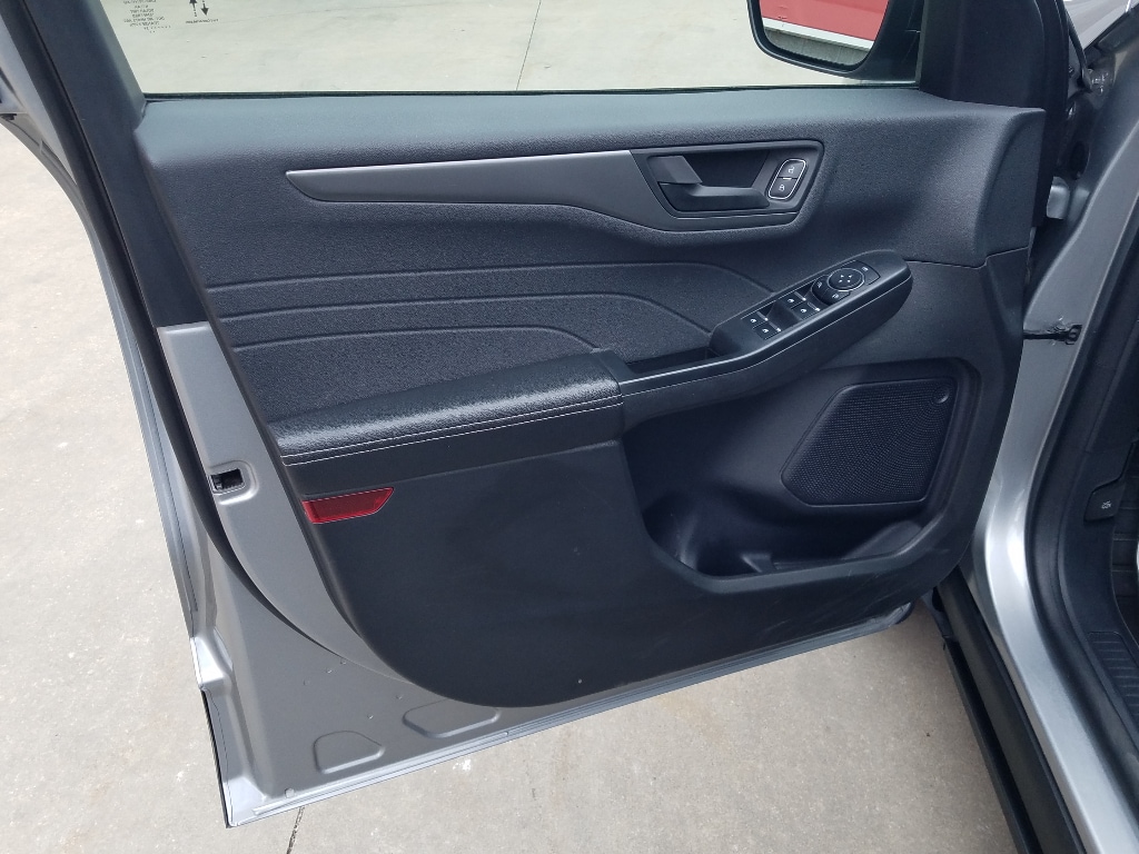 Used 2024 Ford Escape Active with VIN 1FMCU9GN4RUA45144 for sale in Kansas City