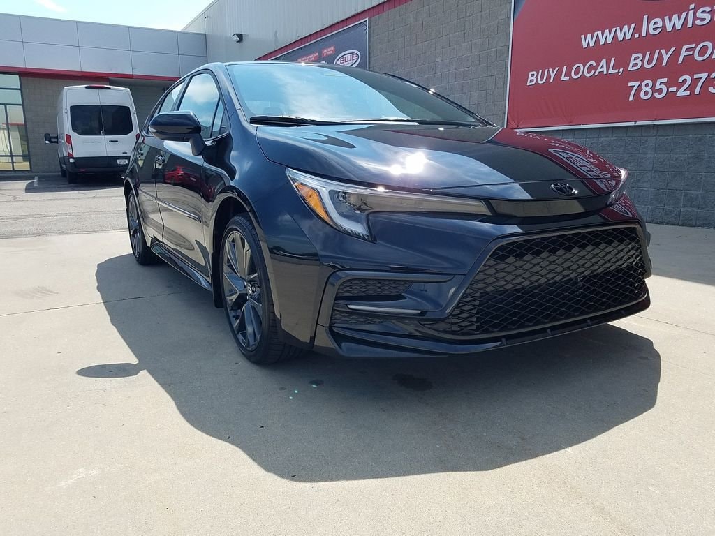 2025 Toyota Corolla SE