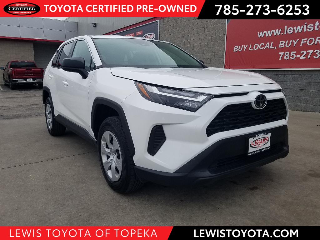 2024 Toyota RAV4 LE