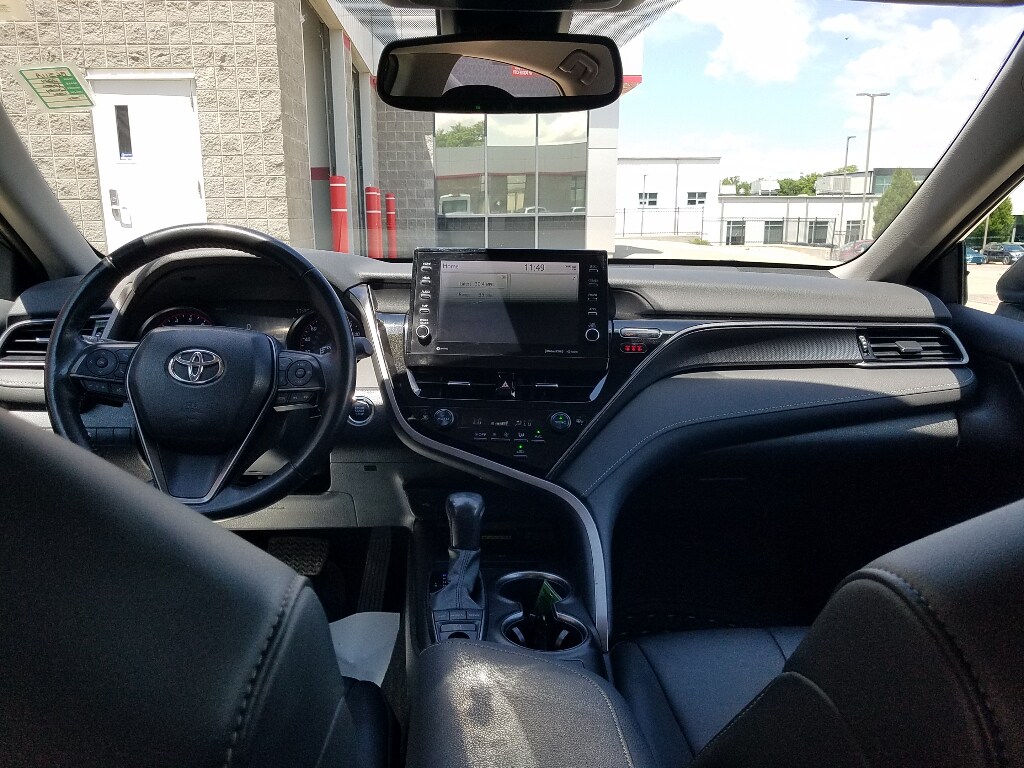 2024 Toyota Camry XSE - Photo 6