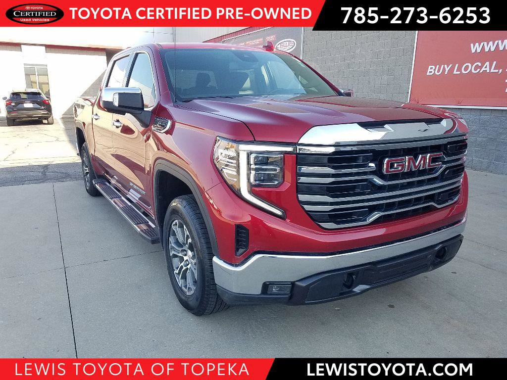 2024 GMC Sierra 1500 SLT's photo