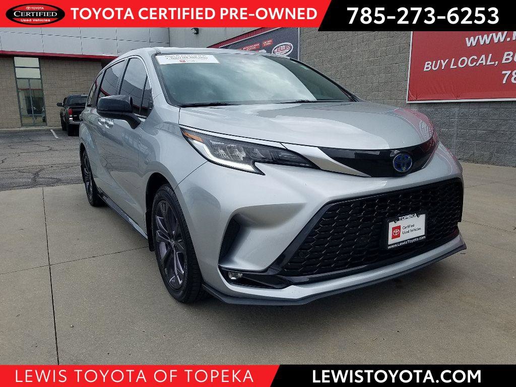 Certified 2022 Toyota Sienna XSE 7 Passenger Van Passenger Van
