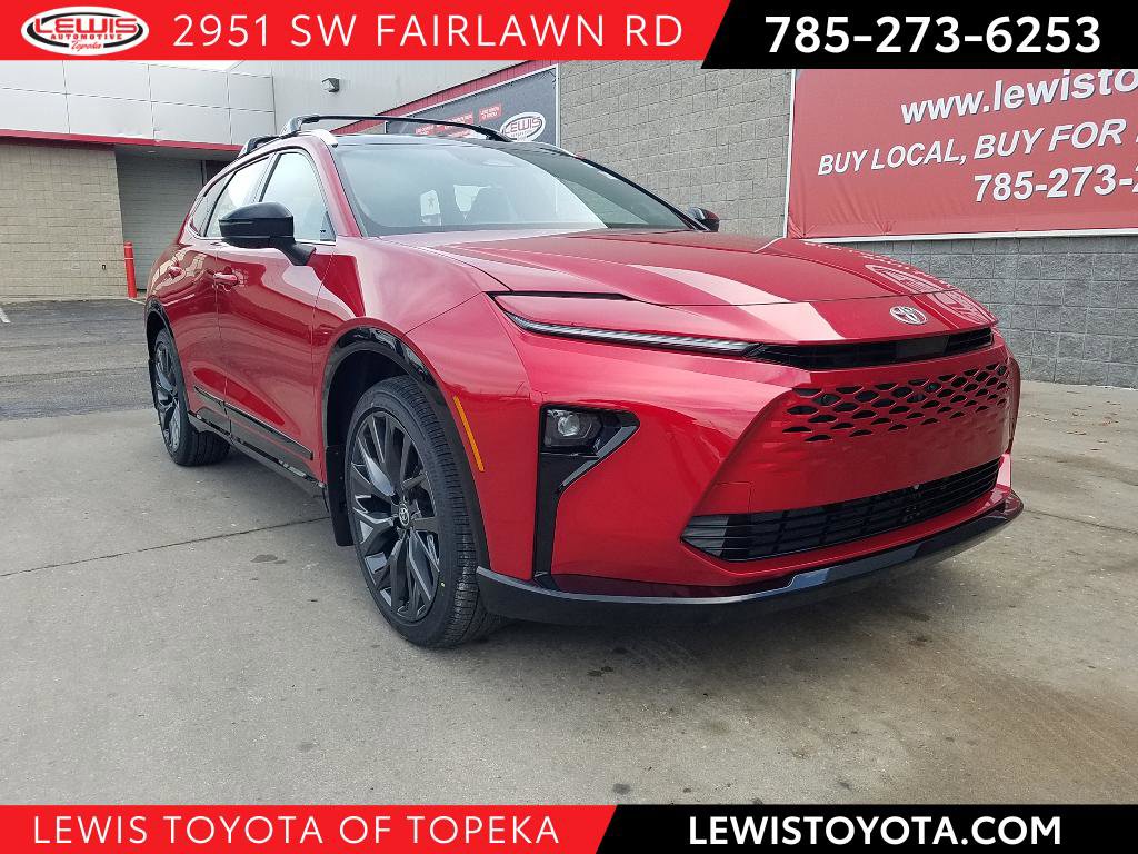 2025 Toyota Crown Signia Limited's photo