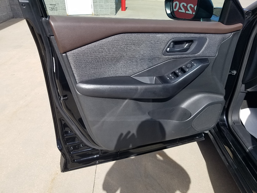 Used 2023 Nissan Rogue S with VIN 5N1BT3AA4PC788391 for sale in Kansas City