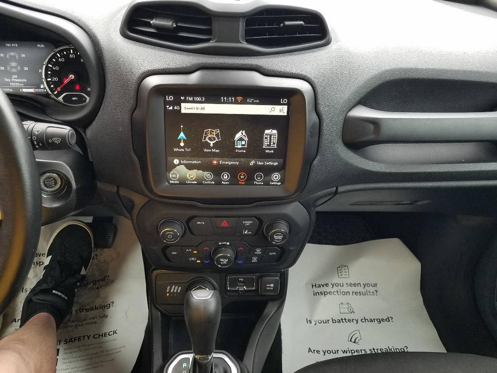 2023 Jeep Renegade Altitude - Photo 11