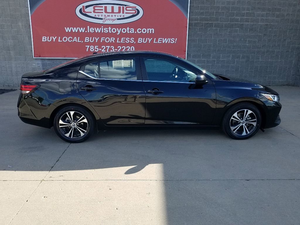 Used 2022 Nissan Sentra SV with VIN 3N1AB8CV2NY262042 for sale in Kansas City