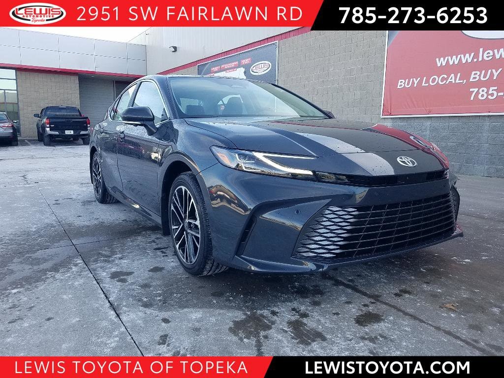 2026 Toyota Camry XLE's photo