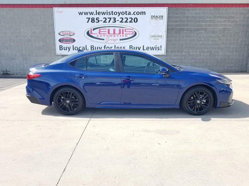 Certified 2025 Toyota Camry SE with VIN 4T1DAACK5SU047615 for sale in Kansas City