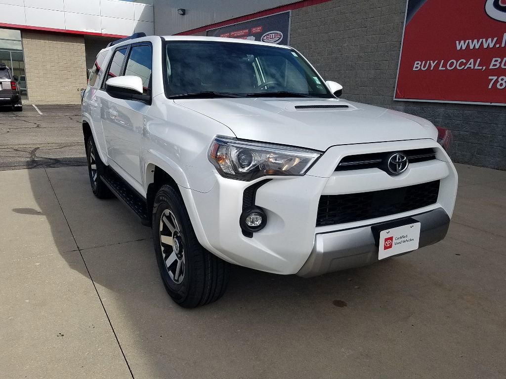 2024 Toyota 4Runner TRD Off-Road
