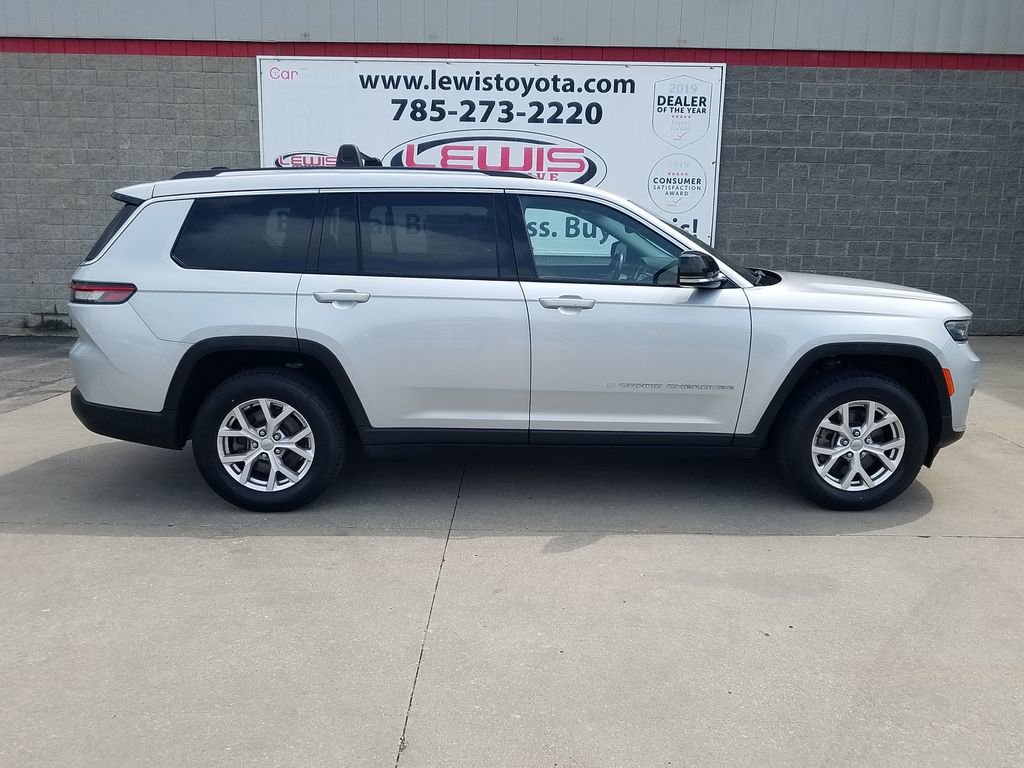 Used 2021 Jeep Grand Cherokee L Limited with VIN 1C4RJKBG5M8161350 for sale in Kansas City