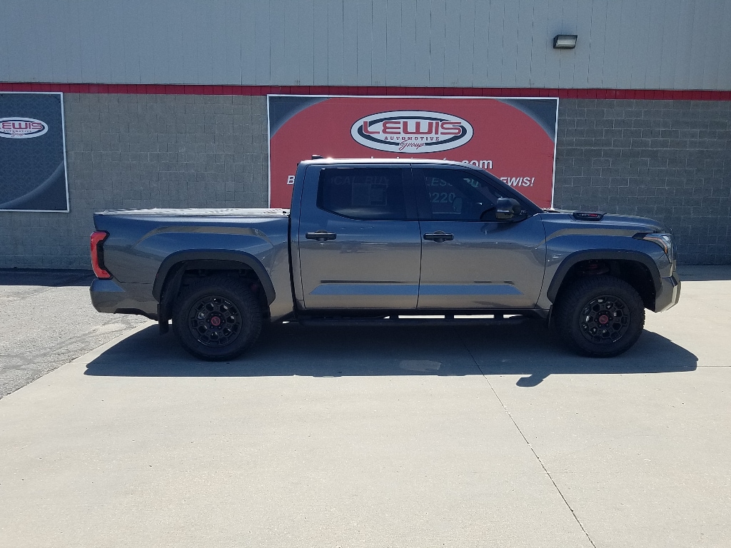 2024 Toyota Tundra TRD Pro - Photo 16