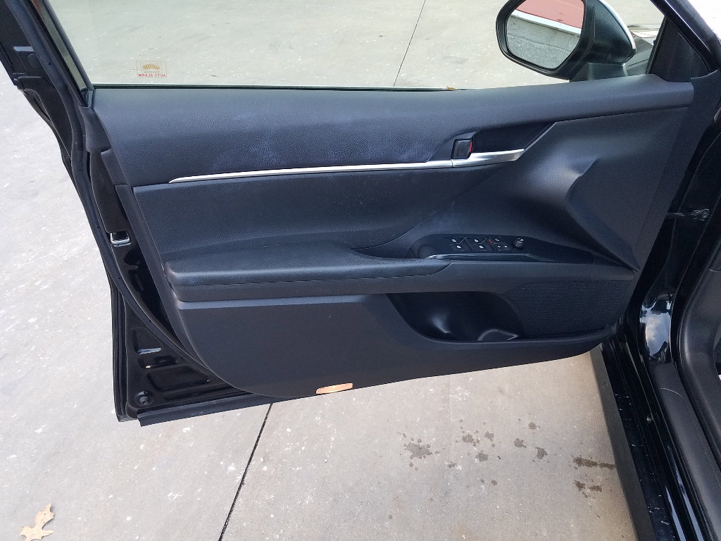 Certified 2018 Toyota Camry LE with VIN JTNB11HKXJ3045878 for sale in Kansas City