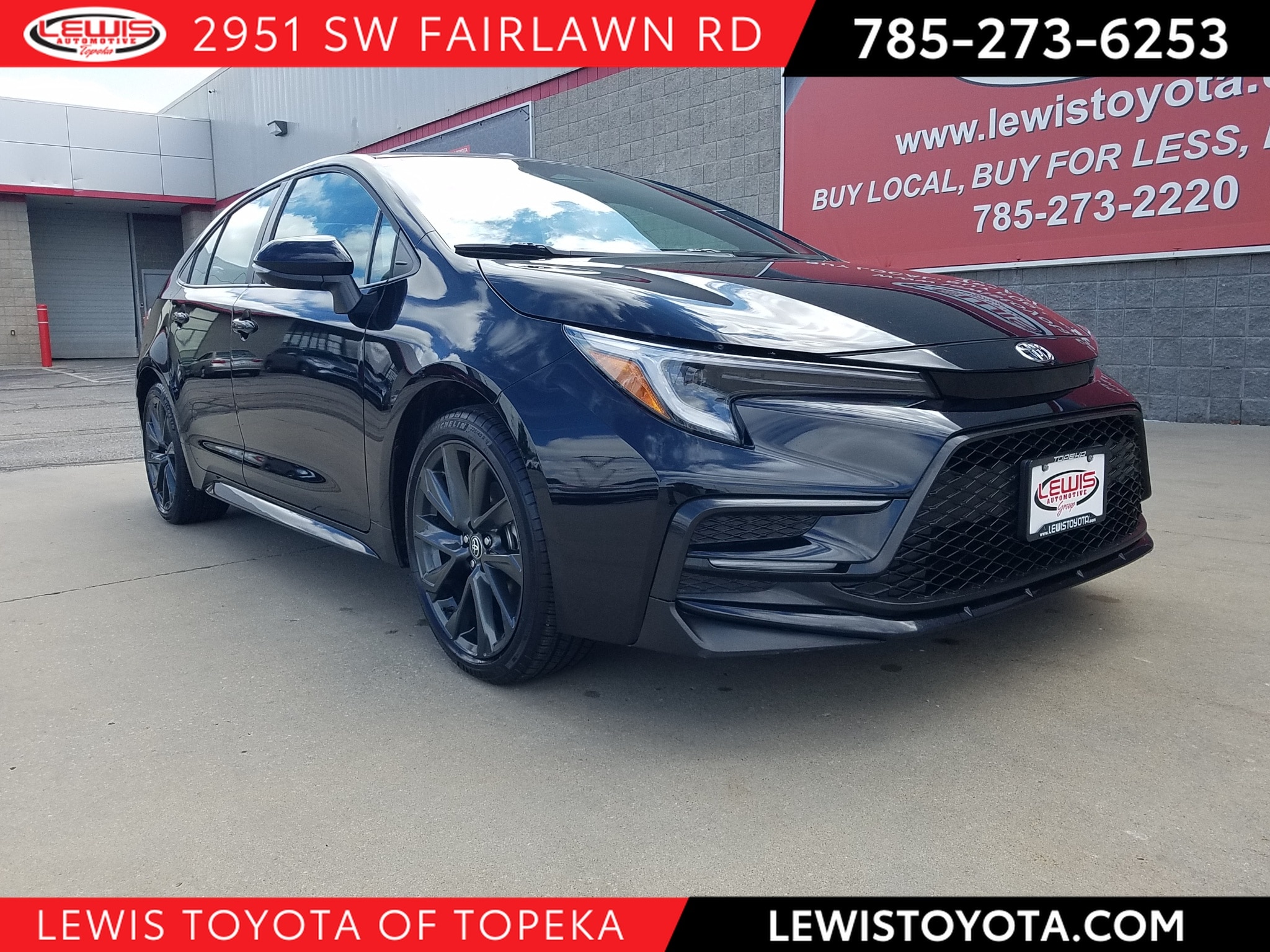 Used 2025 Toyota Corolla SE with VIN 5YFS4MCE0SP233090 for sale in Kansas City