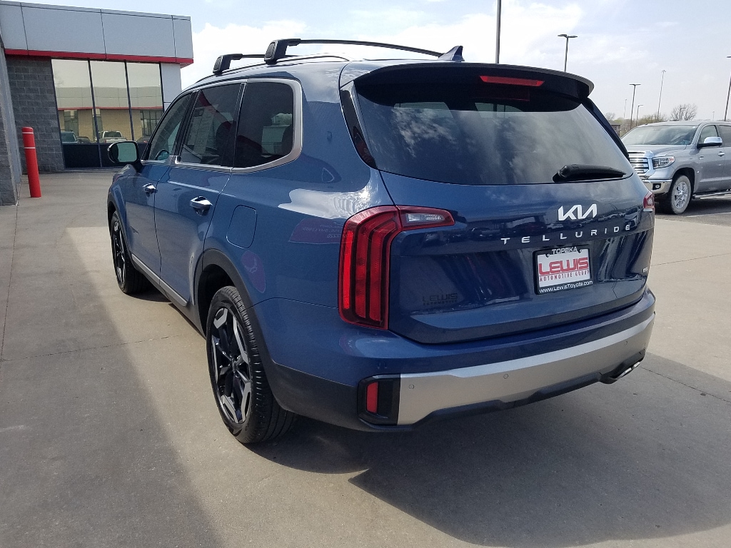 2025 Kia Telluride S - Photo 22