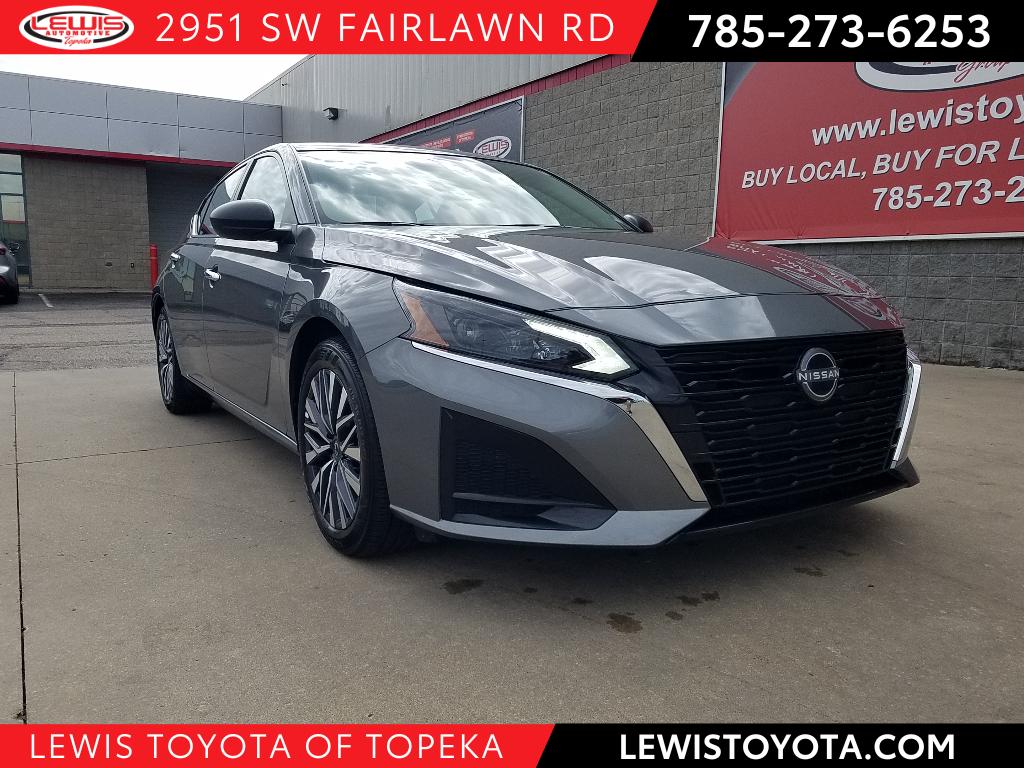 2025 Nissan Altima