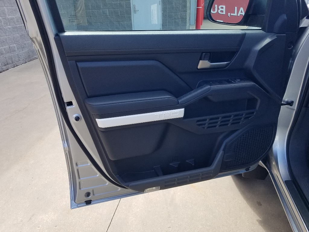 Used 2024 Toyota Tacoma TRD Off Road with VIN 3TMLB5JN7RM046532 for sale in Kansas City