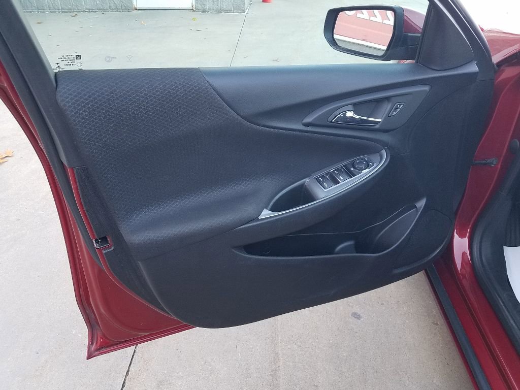 Used 2024 Chevrolet Malibu 1LT with VIN 1G1ZD5ST2RF172162 for sale in Kansas City