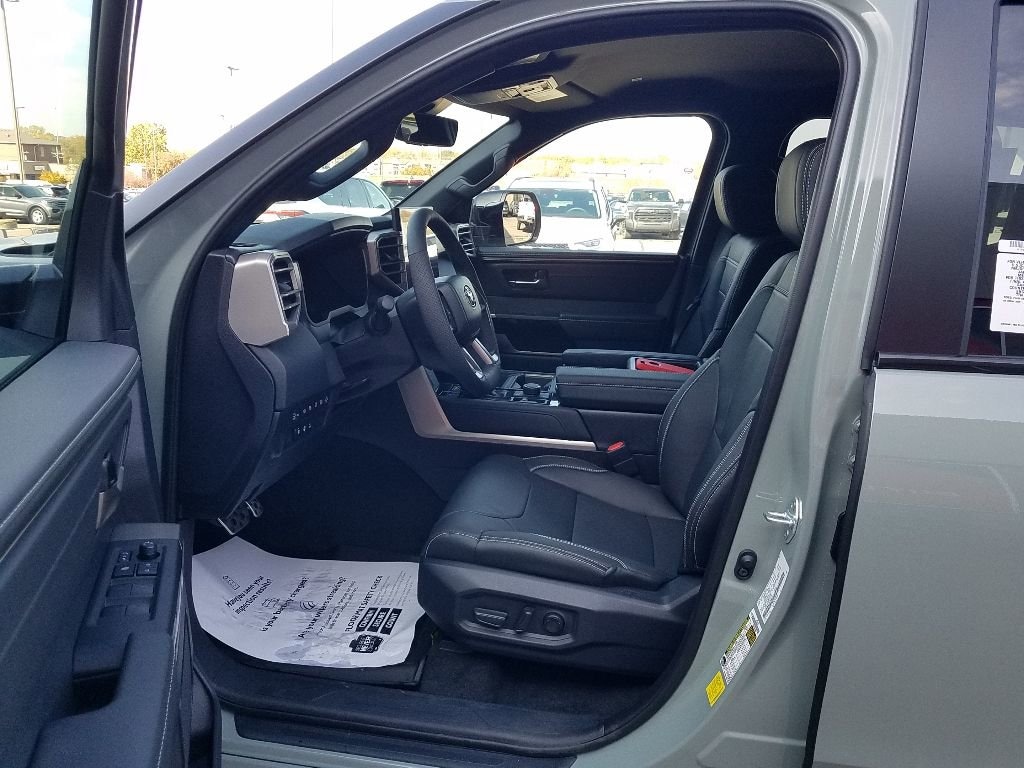 New 2026 Toyota Tundra i-FORCE MAX Limited i-FORCE MAX Truck CrewMax