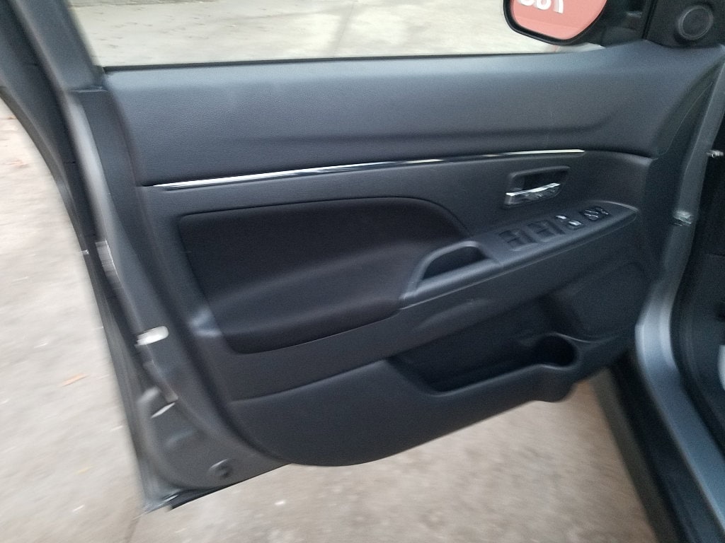 Used 2021 Mitsubishi Outlander Sport ES with VIN JA4APUAU3MU035097 for sale in Kansas City