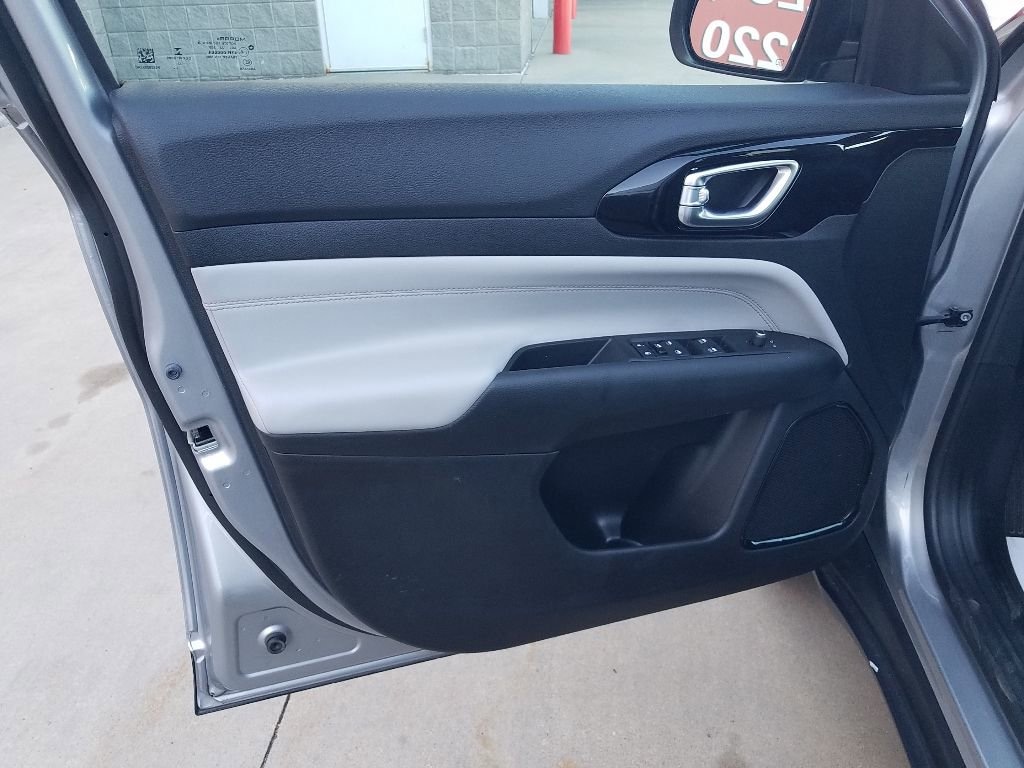 Used 2022 Jeep Compass Limited SUV