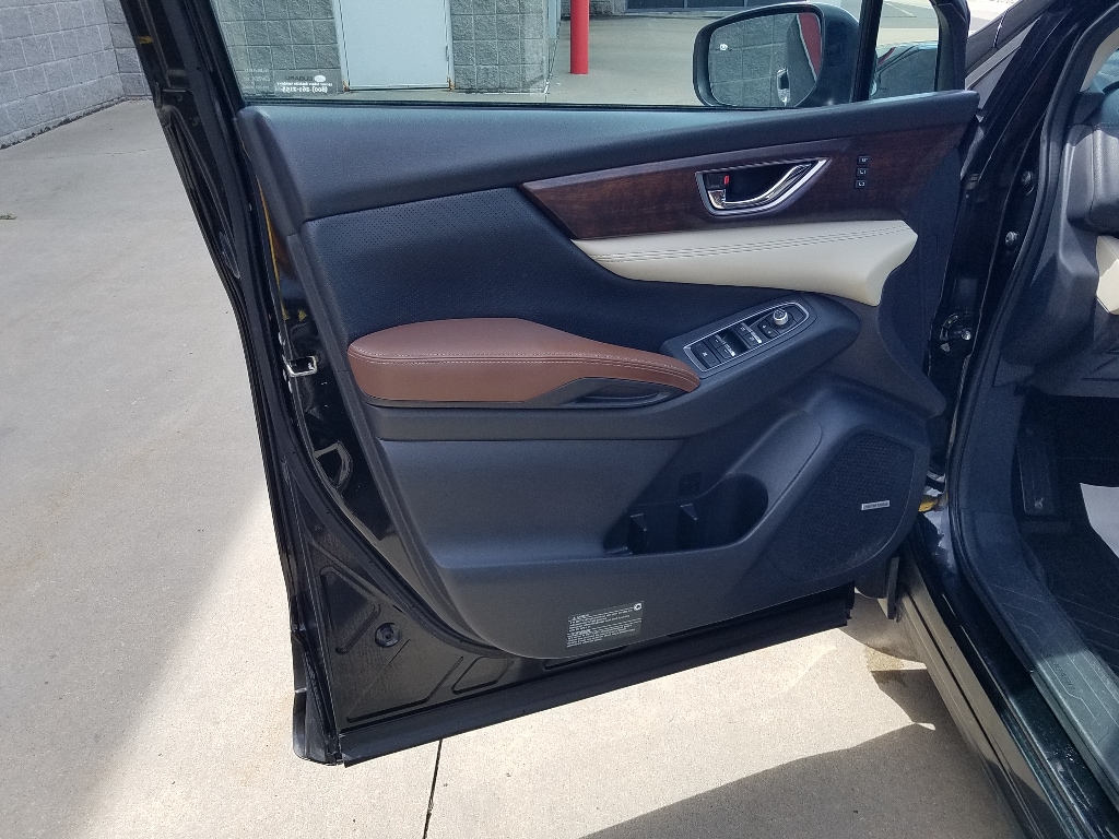 Used 2019 Subaru Ascent Touring with VIN 4S4WMARD7K3437145 for sale in Kansas City