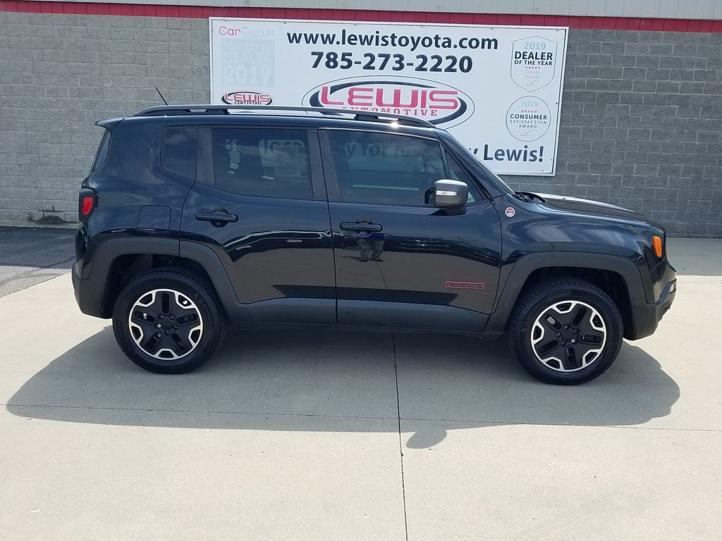 Used 2015 Jeep Renegade Trailhawk with VIN ZACCJBCT0FPB65529 for sale in Kansas City