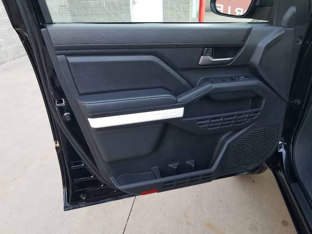 Used 2024 Toyota Tacoma TRD Off Road with VIN 3TMLB5JN9RM004721 for sale in Kansas City