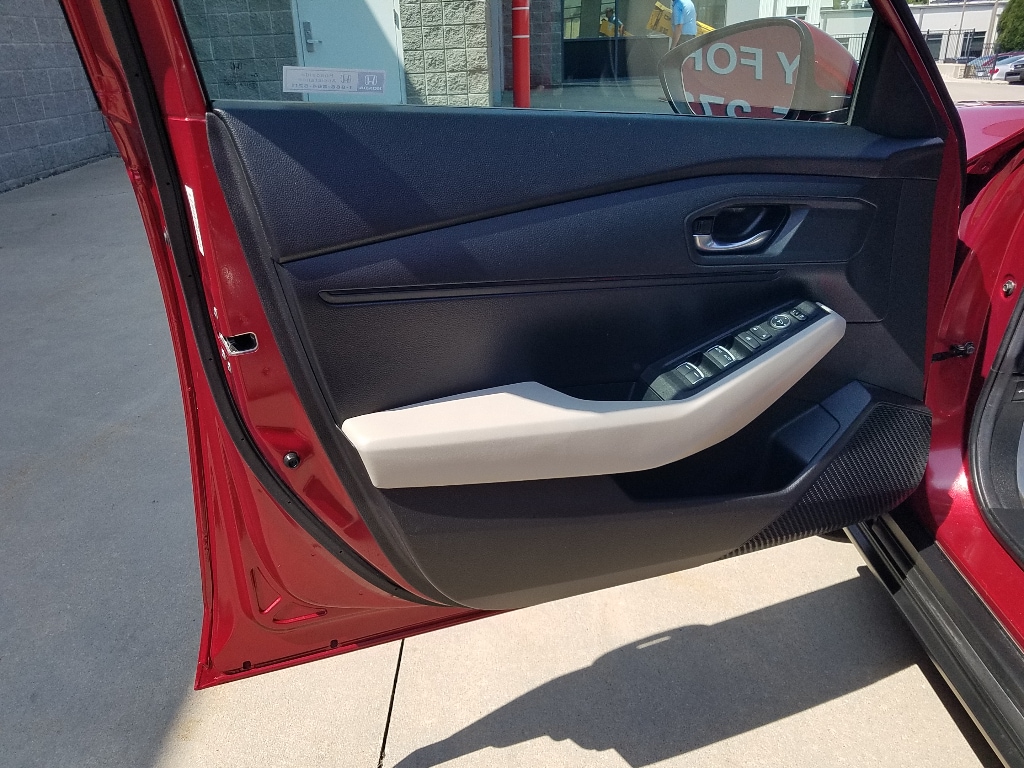 Used 2024 Honda Accord LX with VIN 1HGCY1F20RA022092 for sale in Kansas City