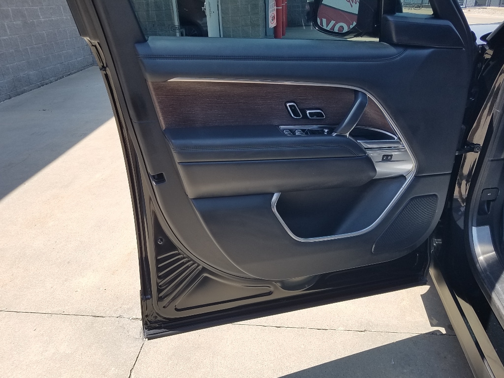 Used 2023 Land Rover Range Rover SE with VIN SALKP9E70PA018316 for sale in Kansas City