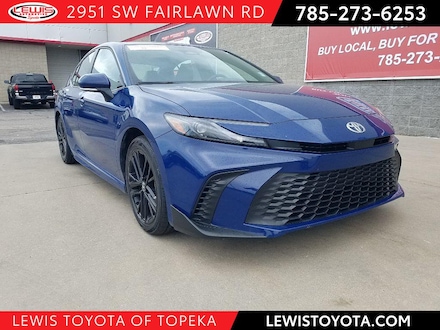 2025 Toyota Camry SE Sedan