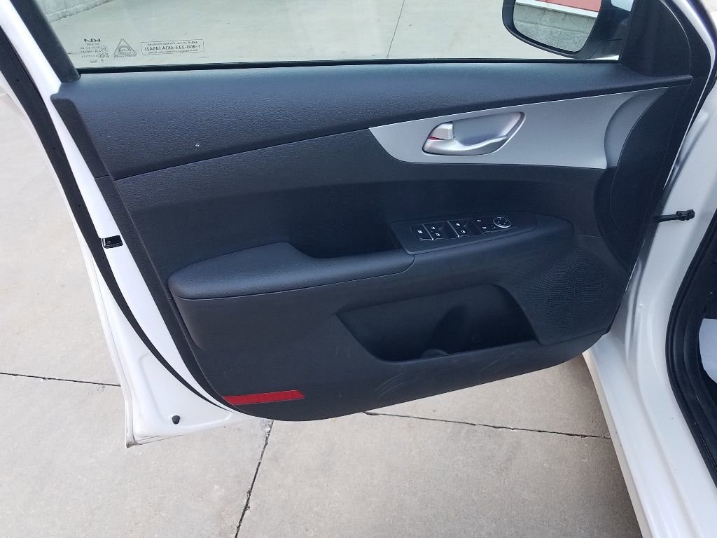 Used 2024 Kia Forte LXS Sedan