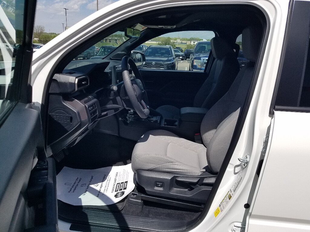 Certified 2025 Toyota Tacoma SR5 with VIN 3TMLB5JN3SM165149 for sale in Kansas City