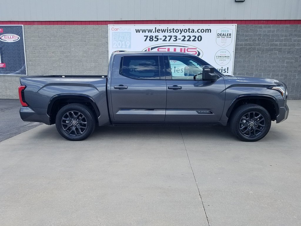 Used 2022 Toyota Tundra Platinum with VIN 5TFNA5DB4NX025753 for sale in Topeka, KS