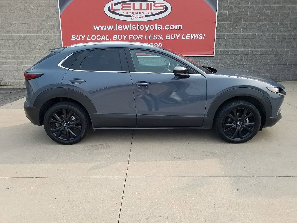 Used 2024 Mazda CX-30 Carbon Edition with VIN 3MVDMBCM8RM650557 for sale in Kansas City
