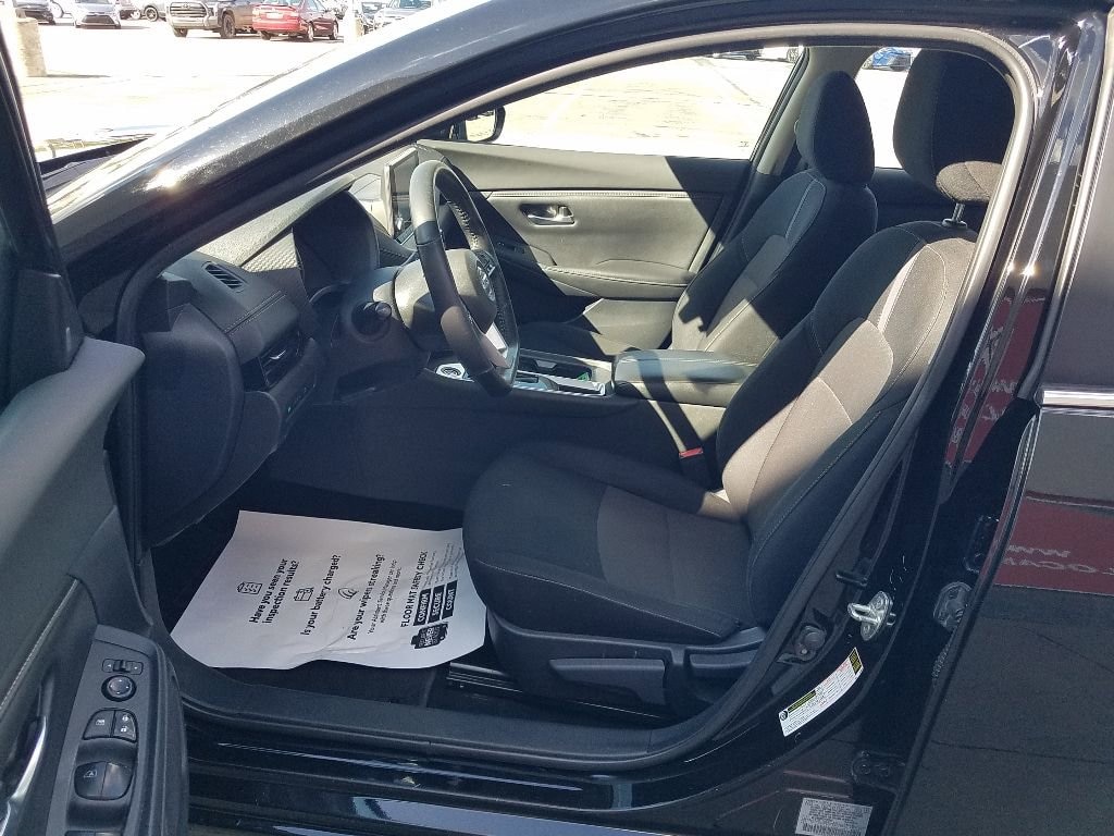 Used 2022 Nissan Sentra SV Sedan